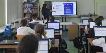 «Урок цифры «ИИ-агенты» (структурное подразделение «Центр развития творчества одаренных детей и юношества «Интеллект»)