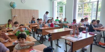 Занятия педагогов Центра «Интеллект» для обучающихся летних пришкольных лагерей