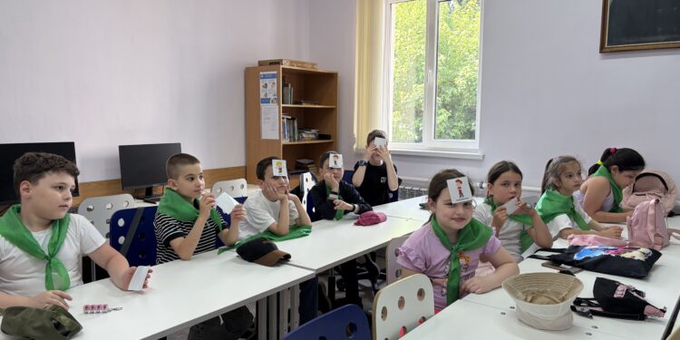 Занятия педагогов Центра «Интеллект» для обучающихся летних пришкольных лагерей