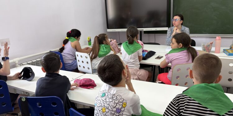 Занятия педагогов Центра «Интеллект» для обучающихся летних пришкольных лагерей