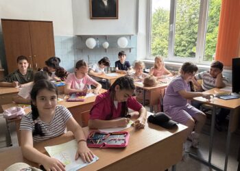 Занятия педагогов Центра «Интеллект» для обучающихся летних пришкольных лагерей