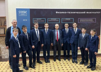 Итоговое занятие в творческом объединении «Электроника для любознательных»