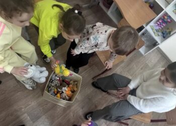 Развивающий тренинг для обучающихся творческого объединения «Играя, учусь, расту»