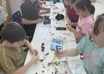 «Знакомство с творческим объединением: как LEGO помогает полюбить математику»