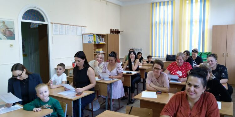 В творческом объединении «Играя, учусь расту» прошло занятие для родителей