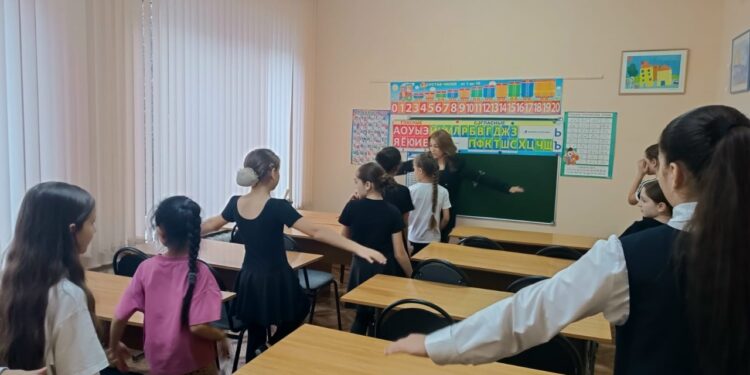 «Вперед по дороге здоровья» (структурное подразделение «Центр эстетического воспитания детей «Творчество»)